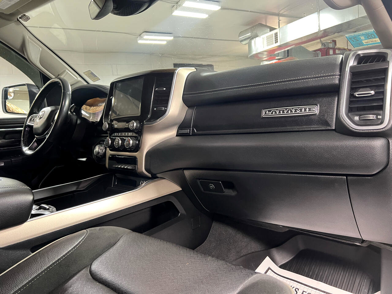 Used 2022 RAM 1500 Laramie image 20