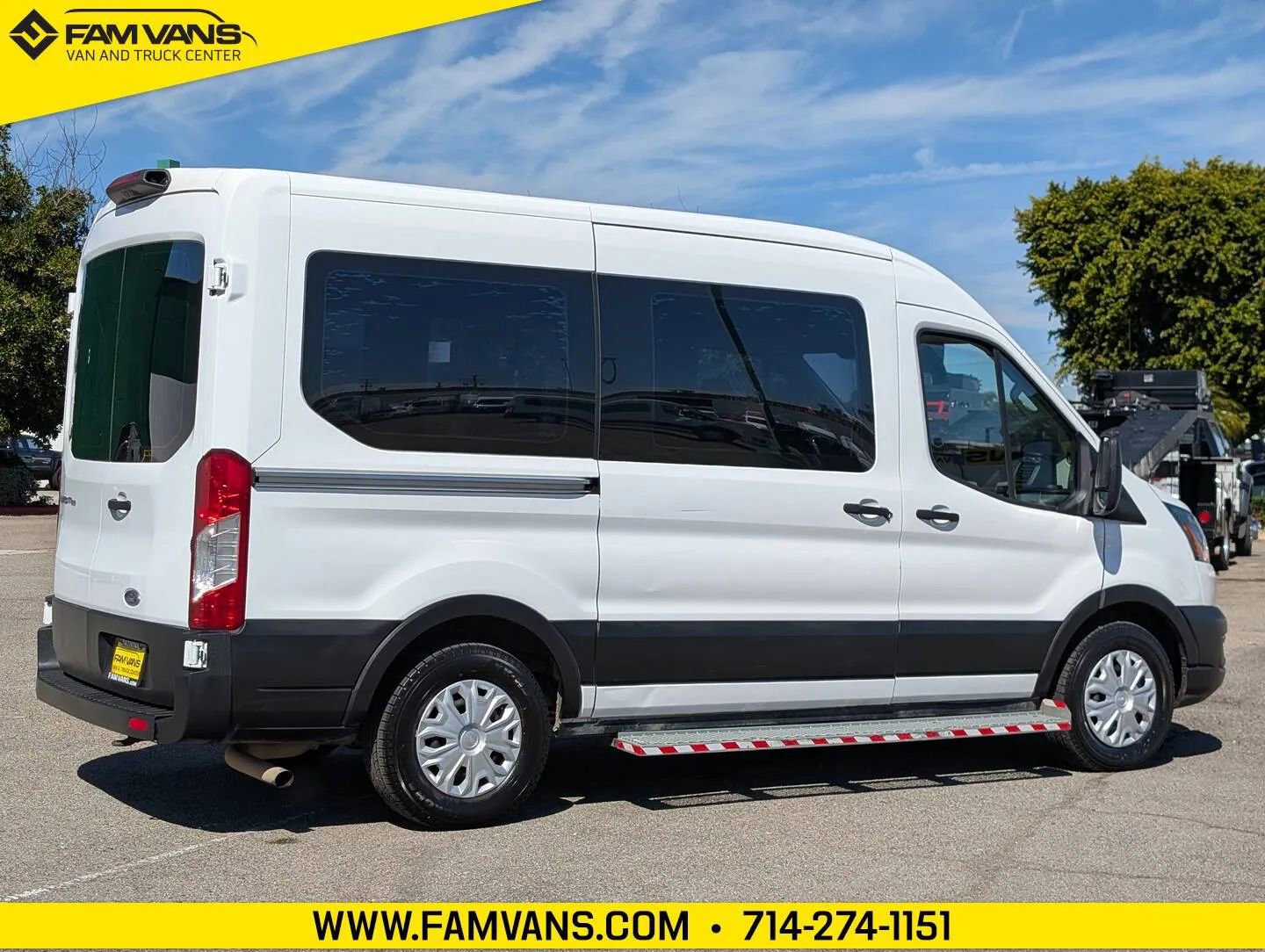 Used 2020 Ford Transit 150 XL image 7