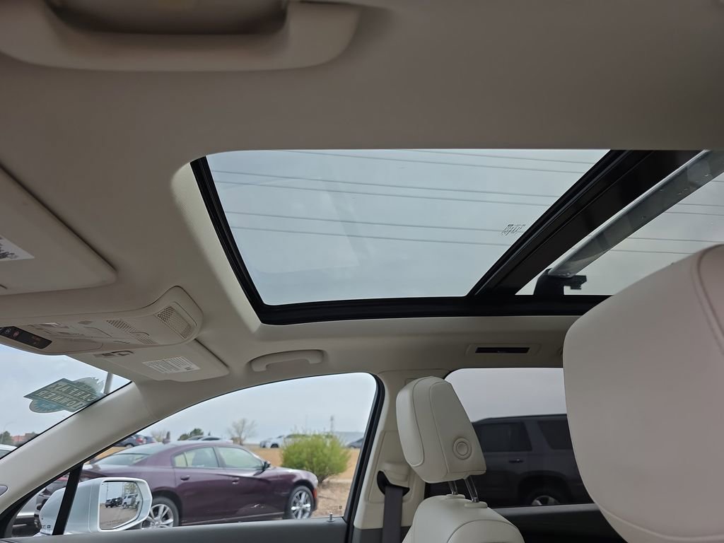 Used 2020 Cadillac XT6 Premium Luxury image 21