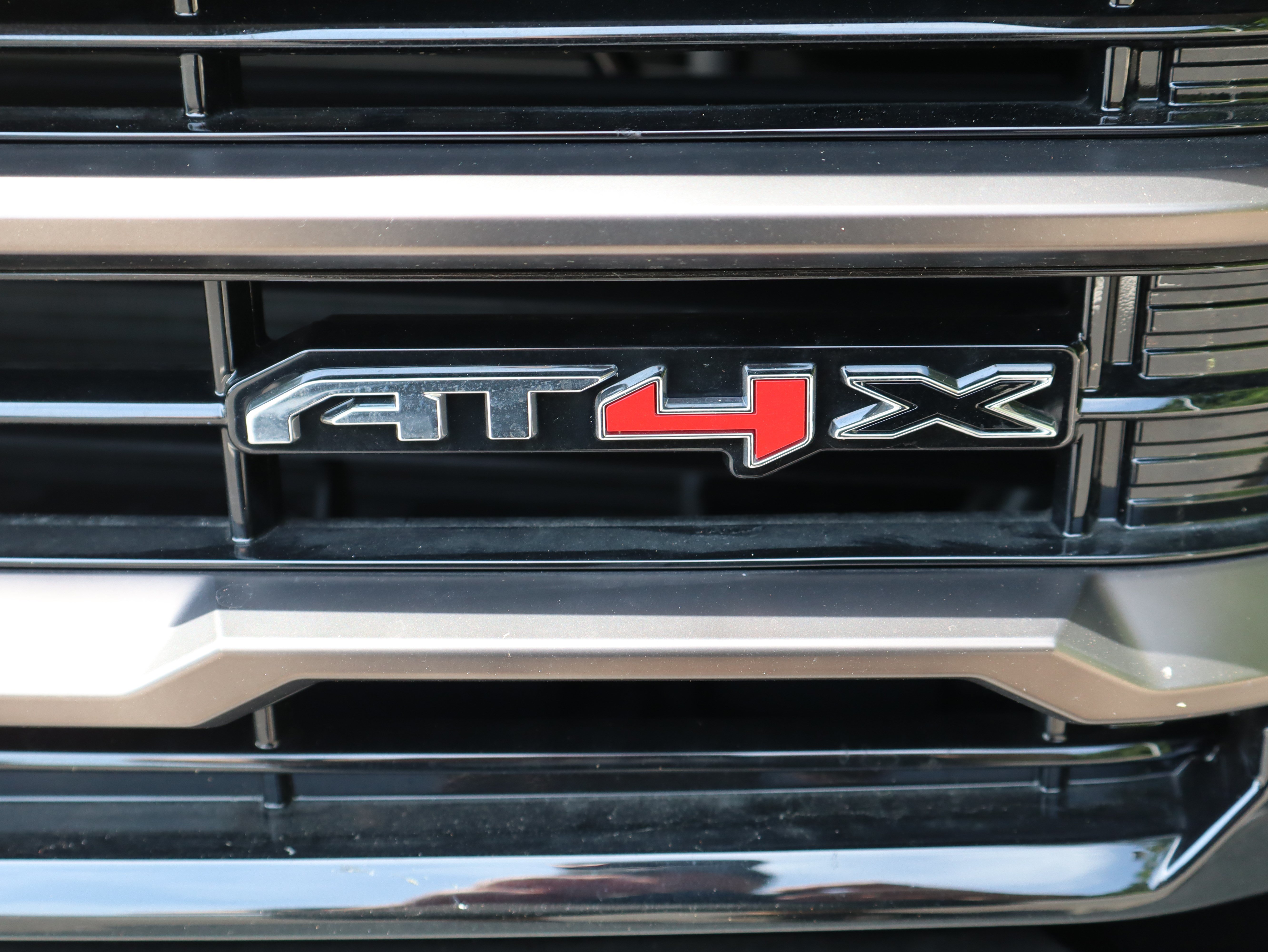 Used 2026 GMC Sierra 1500 AT4X AWD/4WD image 18