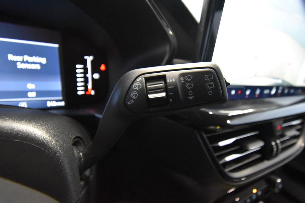 Used 2024 Ford Escape ST-Line w/ Tech Pack #1 image 16