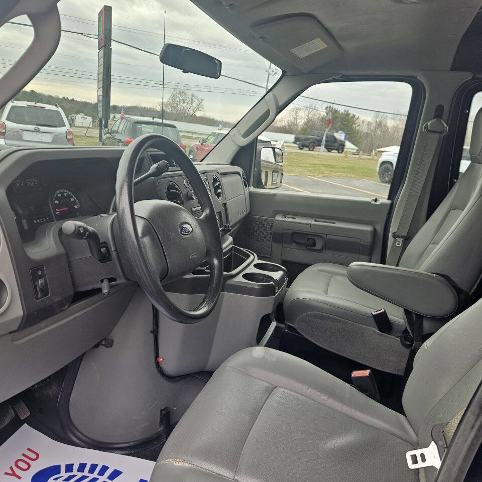 Used 2013 Ford E-350 and Econoline 350 Super Duty w/ PWR Group image 10