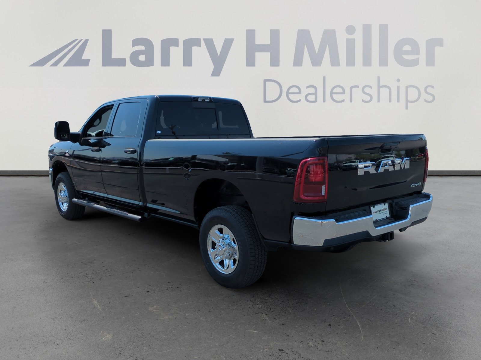 New 2025 RAM 2500 Tradesman image 3