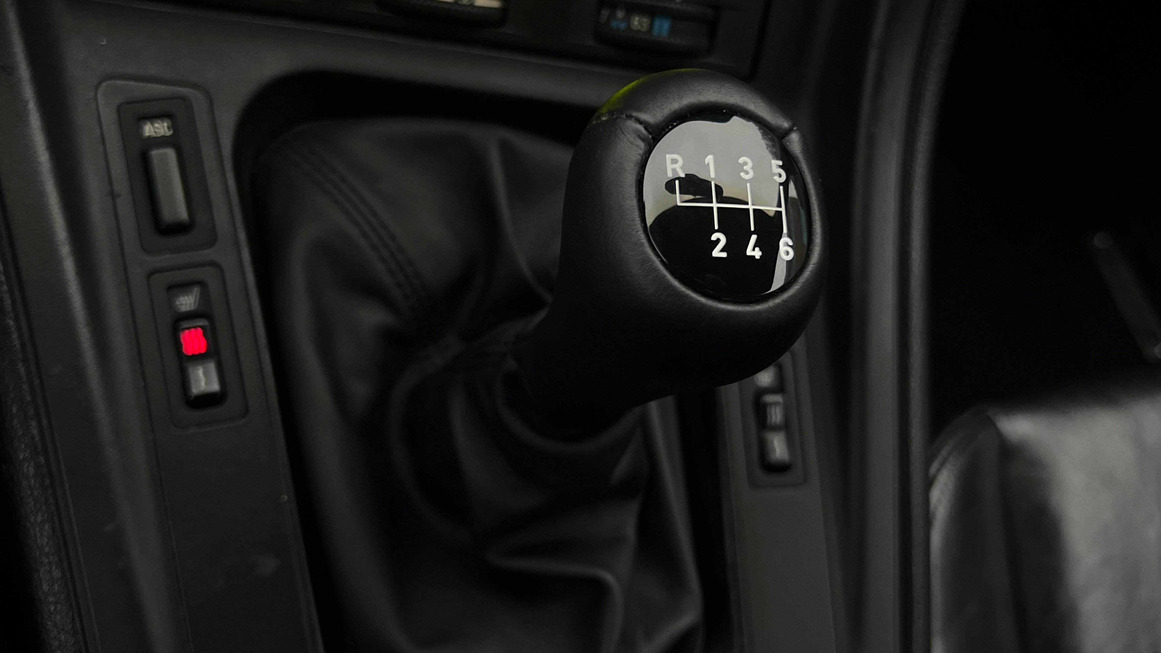 Used 1992 BMW 850i image 88