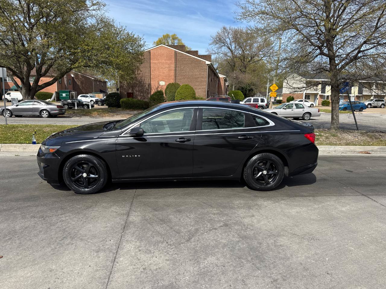 Used 2016 Chevrolet Malibu LS FWD image 8