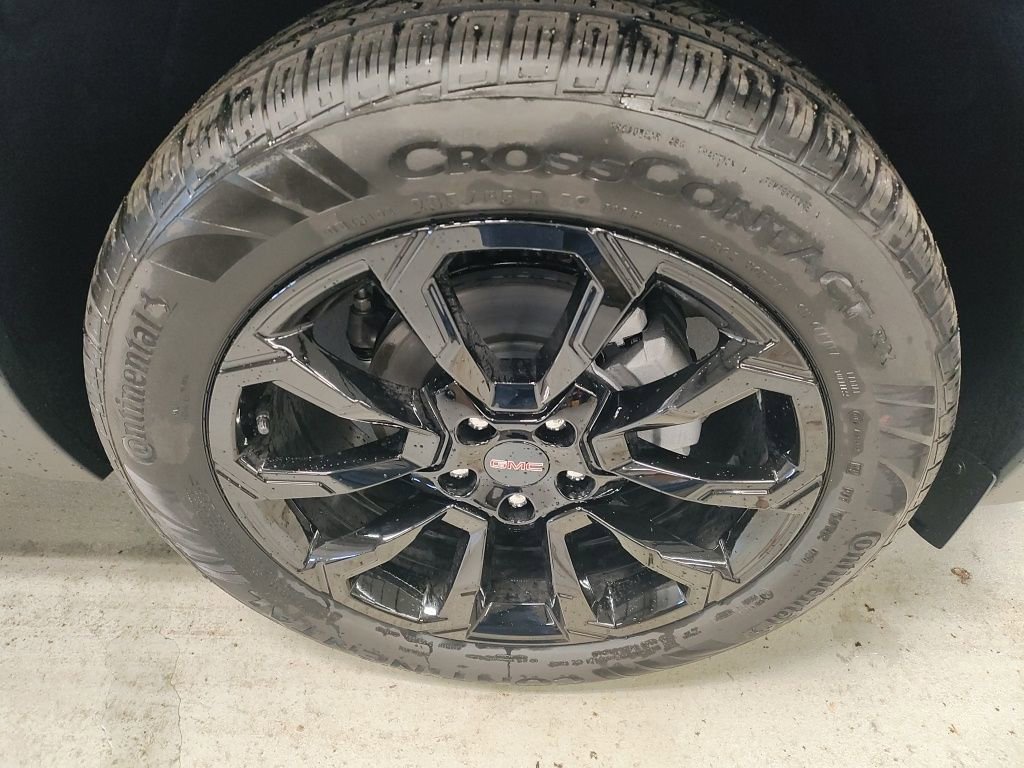 New 2026 GMC Terrain Elevation w/ Elevation Premium Package image 4