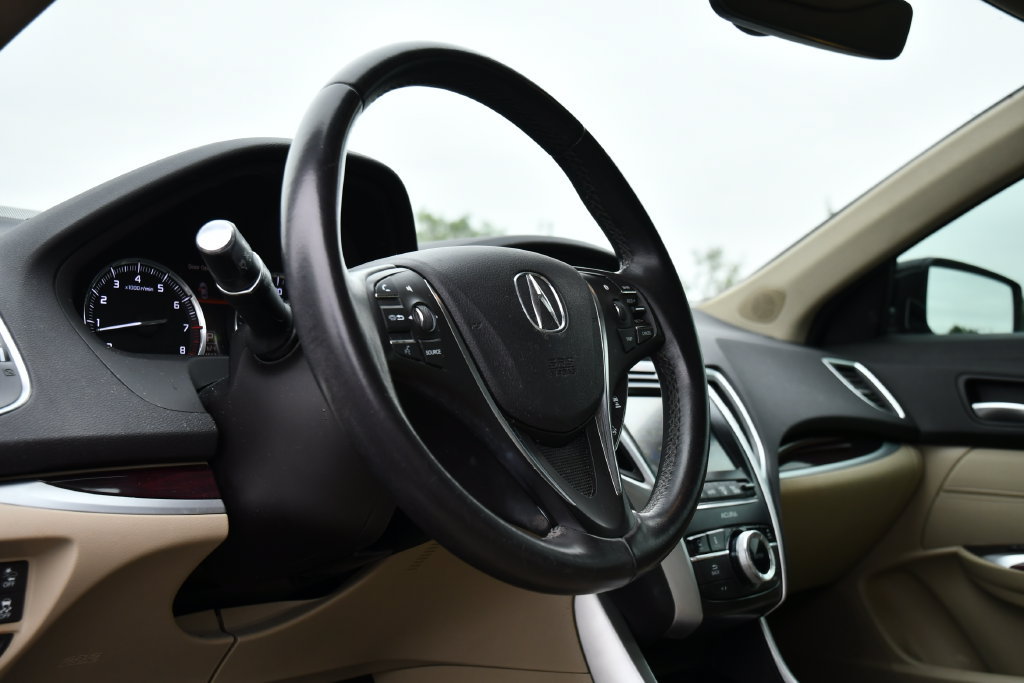 Used 2016 Acura TLX w/ Advance Package FWD image 14