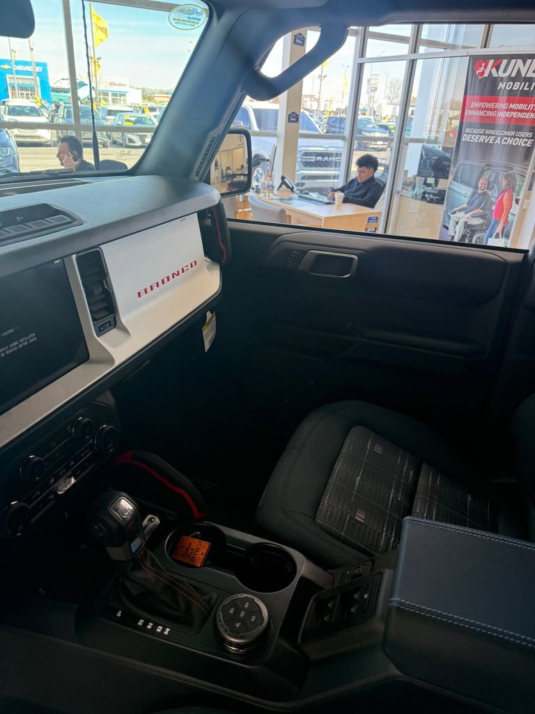 New 2026 Ford Bronco Heritage Edition image 12