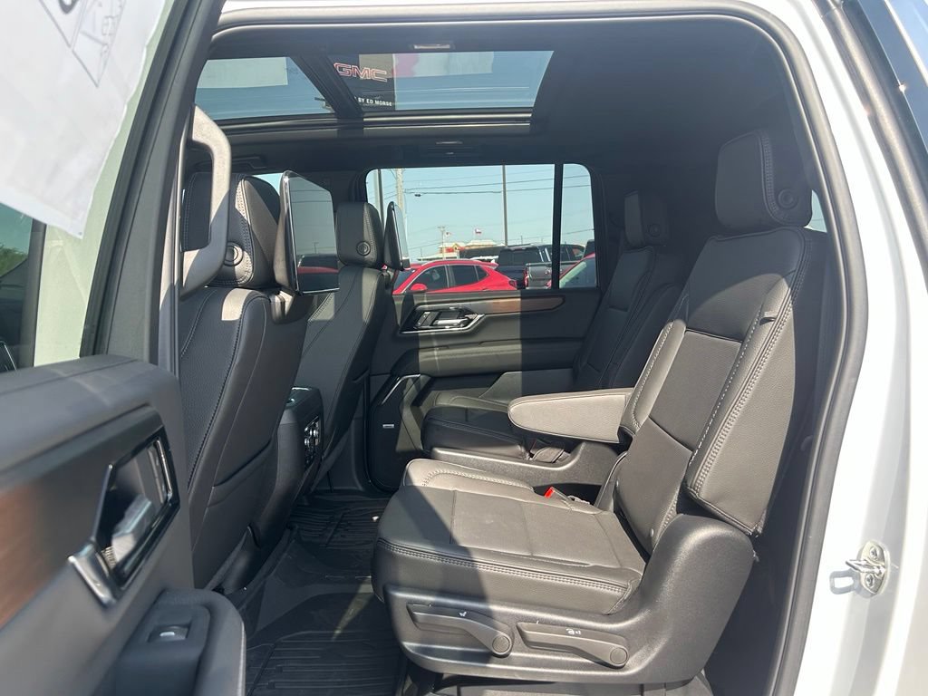 New 2026 GMC Yukon XL Denali w/ Denali Reserve Package AWD/4WD image 22