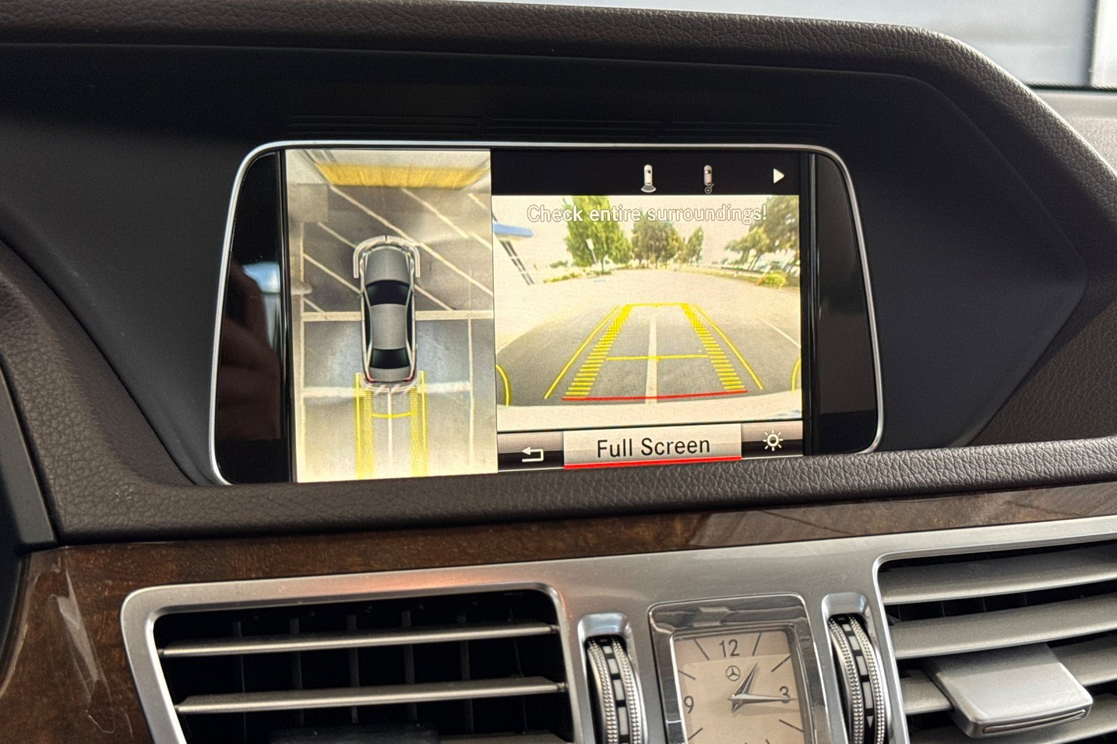 Used 2014 Mercedes-Benz E 350 4MATIC Sedan image 26