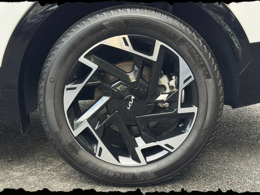 Certified 2023 Kia Sportage SX AWD/4WD image 27