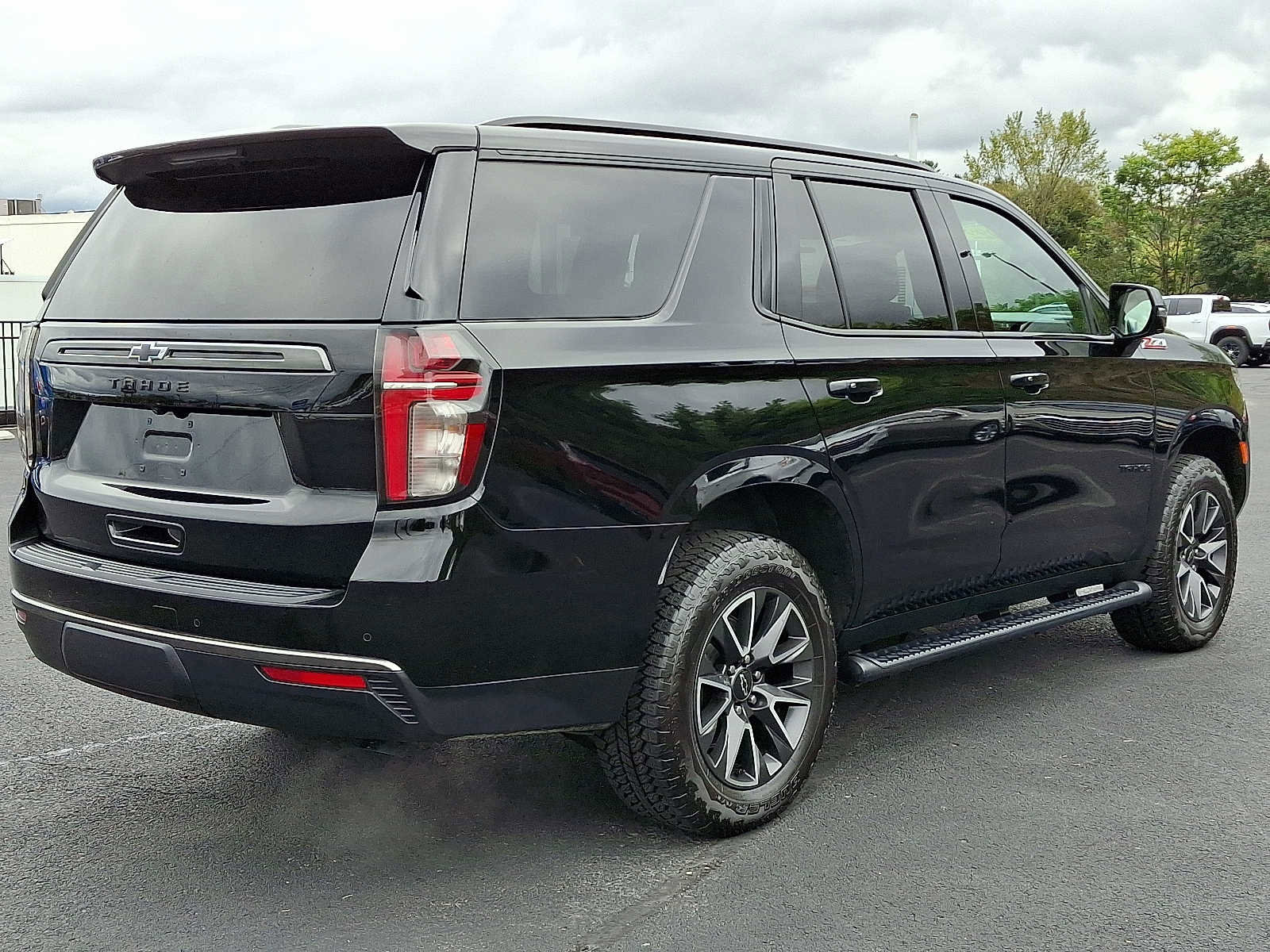 Used 2022 Chevrolet Tahoe Z71 w/ Luxury Package image 7