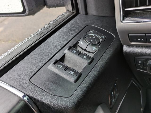 Used 2018 Ford F150 Platinum w/ Equipment Group 701A Luxury image 26
