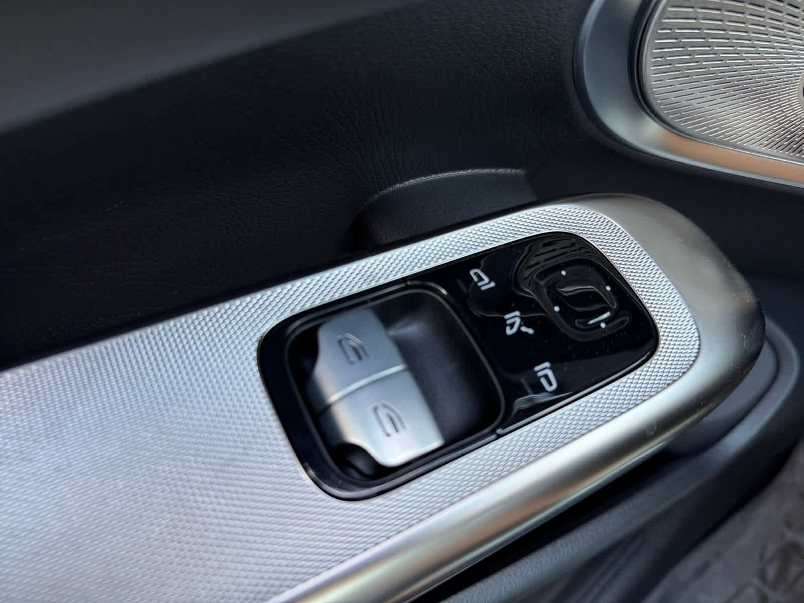New 2026 Mercedes-Benz CLE 300 4MATIC Coupe image 24