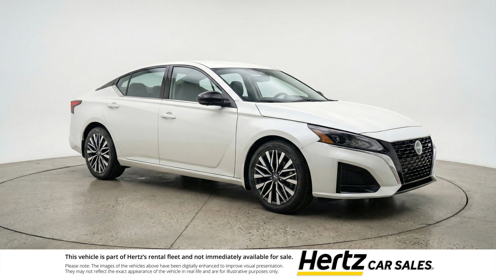 Used 2025 Nissan Altima 2.5 SV image 1