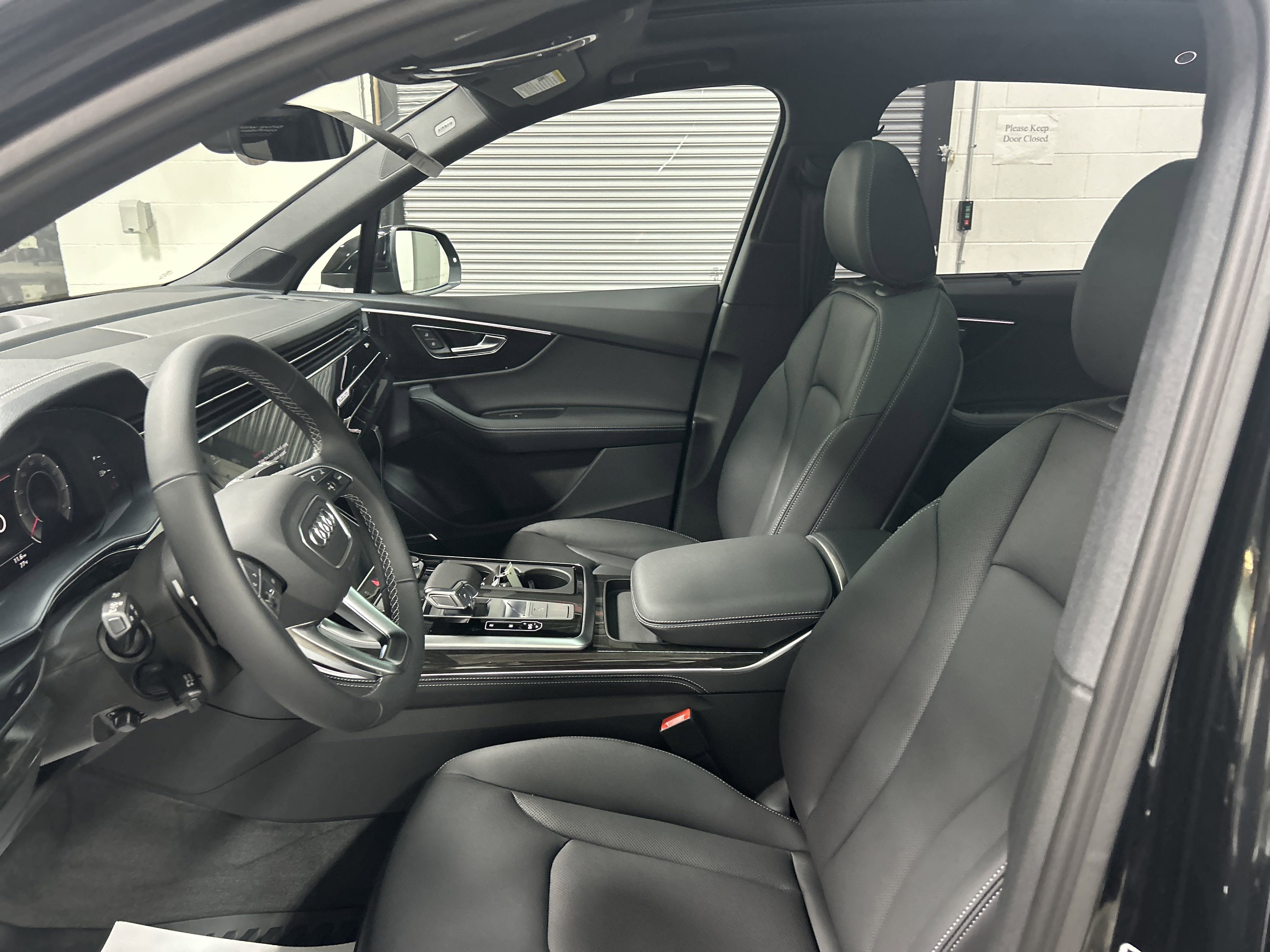 New 2025 Audi Q7 Premium Plus image 15