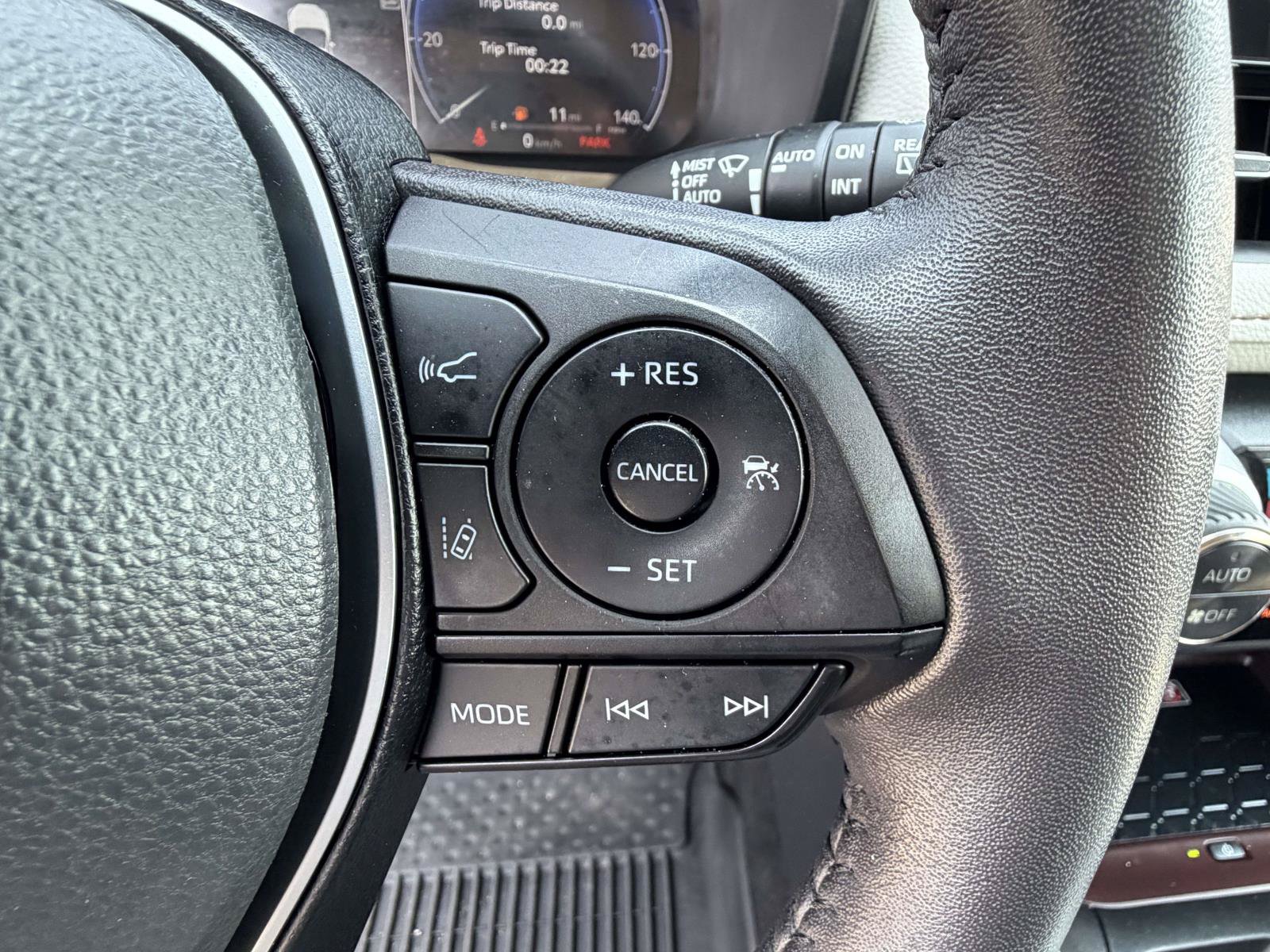 Used 2023 Toyota RAV4 Limited AWD/4WD image 16