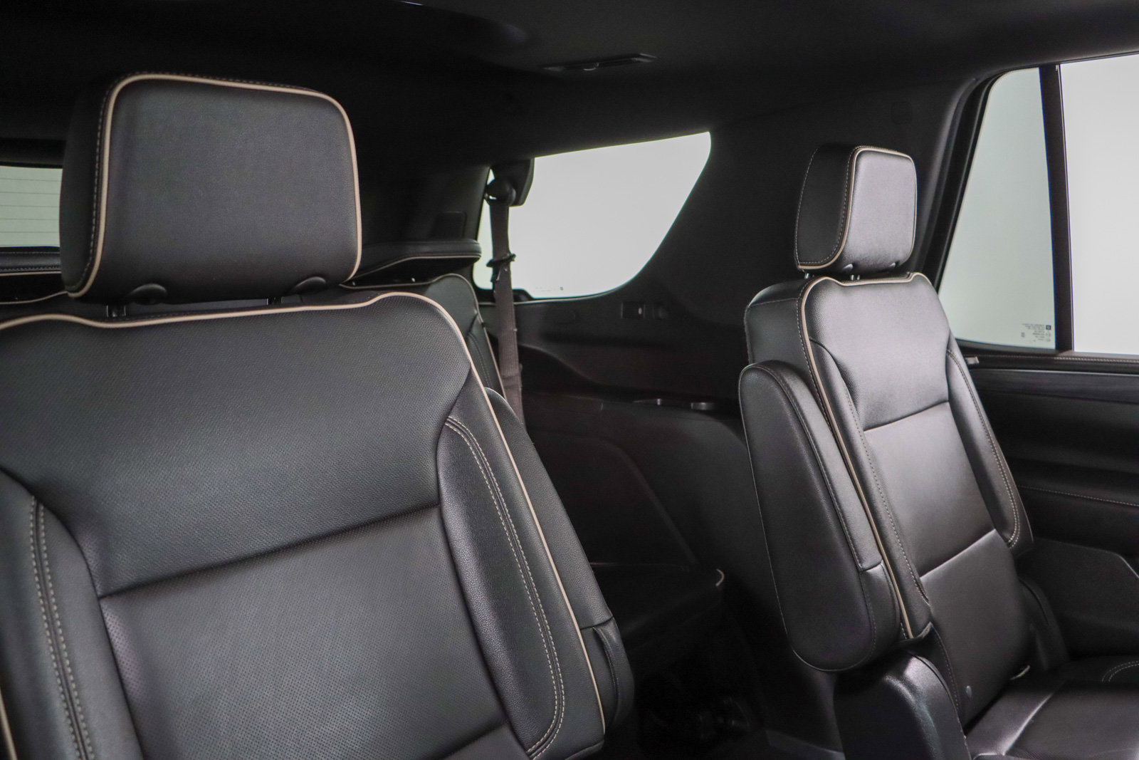 Used 2021 GMC Yukon SLT image 33