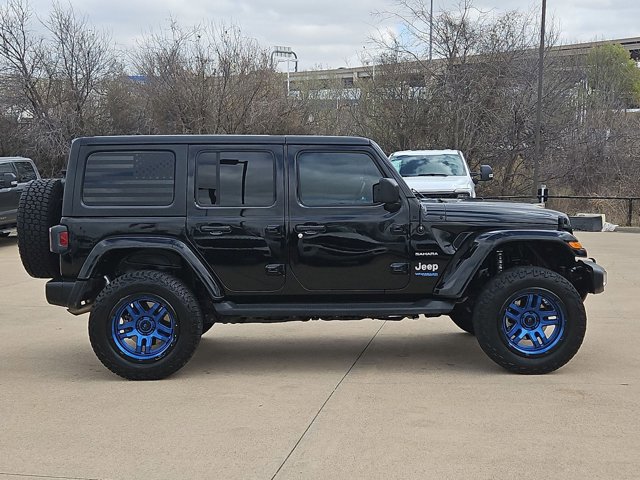 Used 2021 Jeep Wrangler Unlimited Sahara image 4