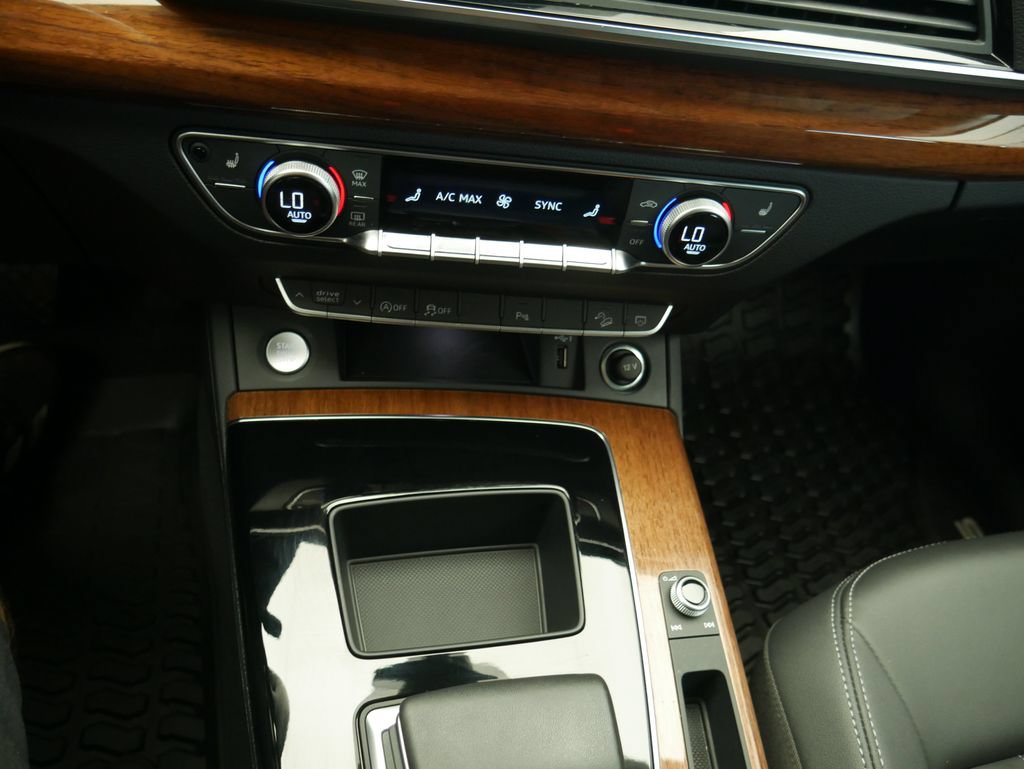 Certified 2023 Audi Q5 2.0T Premium w/ Convenience Package AWD/4WD image 35