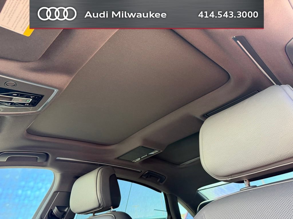 Used 2023 Audi A8 L 3.0T w/ Comfort Plus Package AWD/4WD image 26