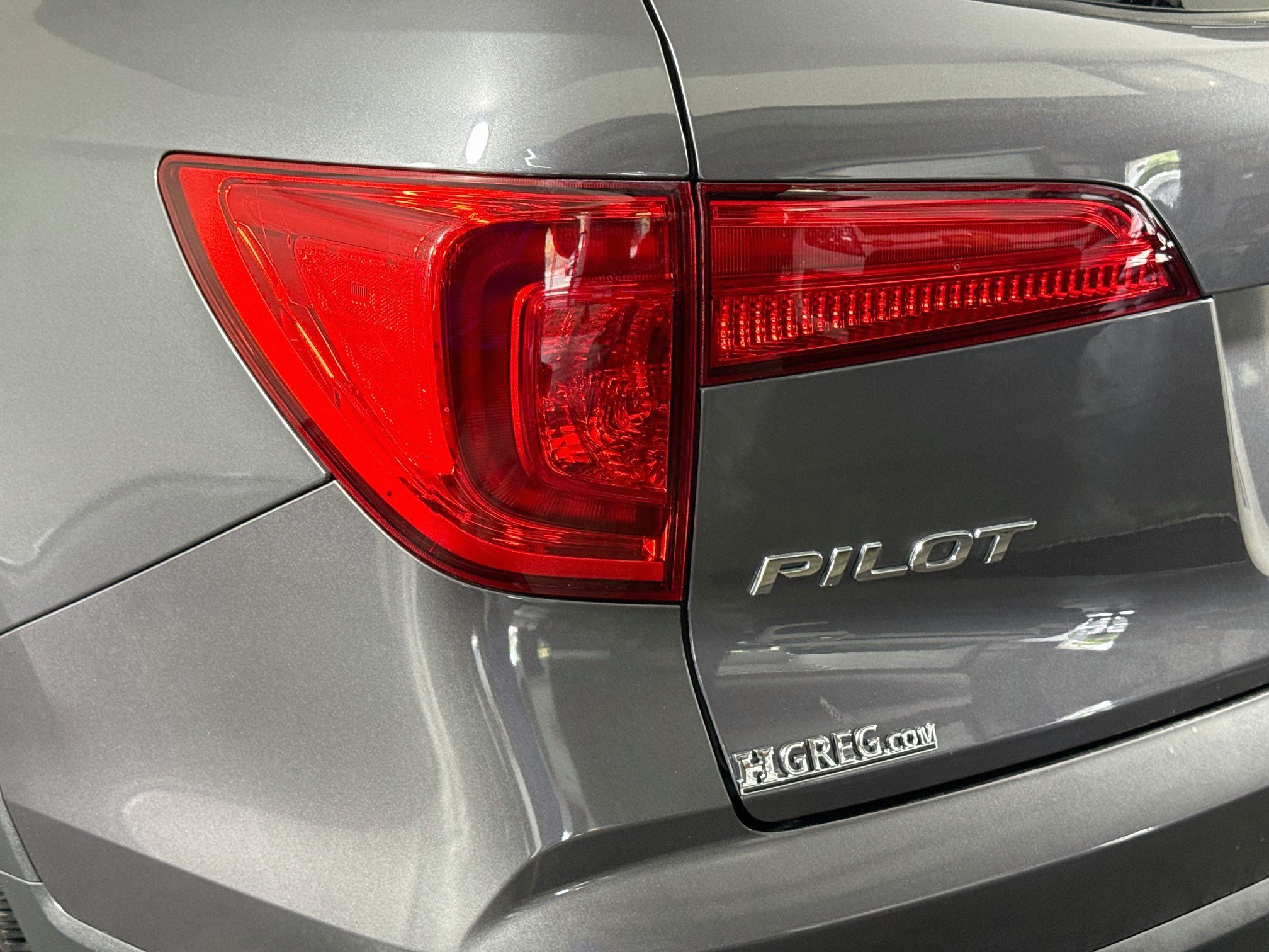 Used 2018 Honda Pilot Elite image 36