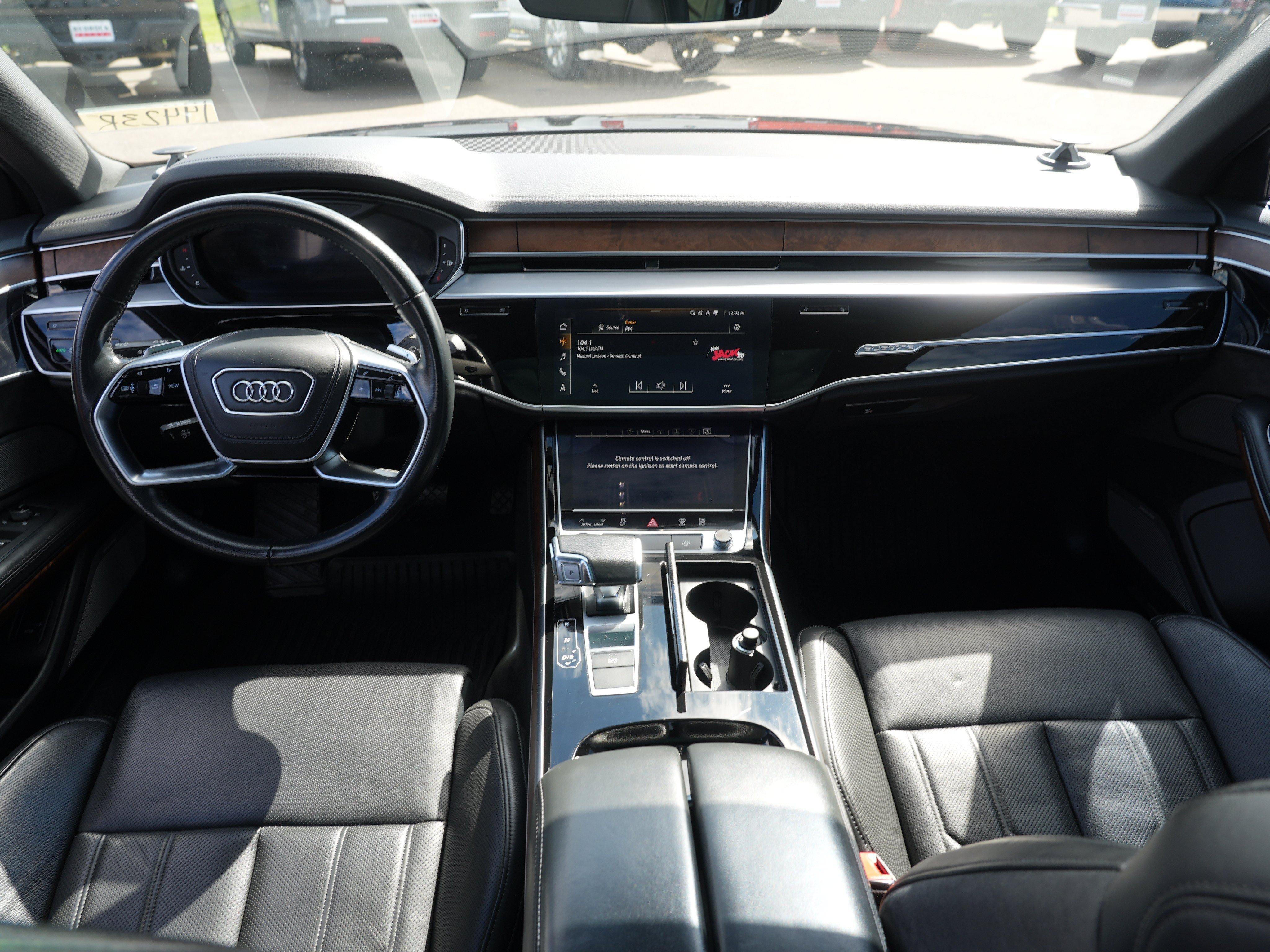 Used 2021 Audi A8 L 4.0T w/ Executive Plus Package AWD/4WD image 25