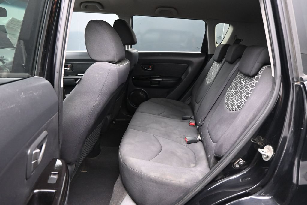 Used 2010 Kia Soul + w/ Audio Pkg FWD image 21