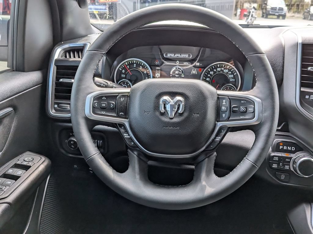 Used 2025 RAM 1500 Big Horn AWD/4WD image 24