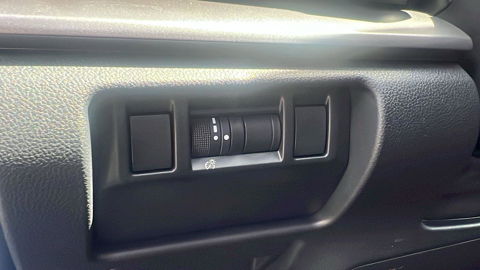 Certified 2025 Subaru Impreza 2.0i Sport image 12