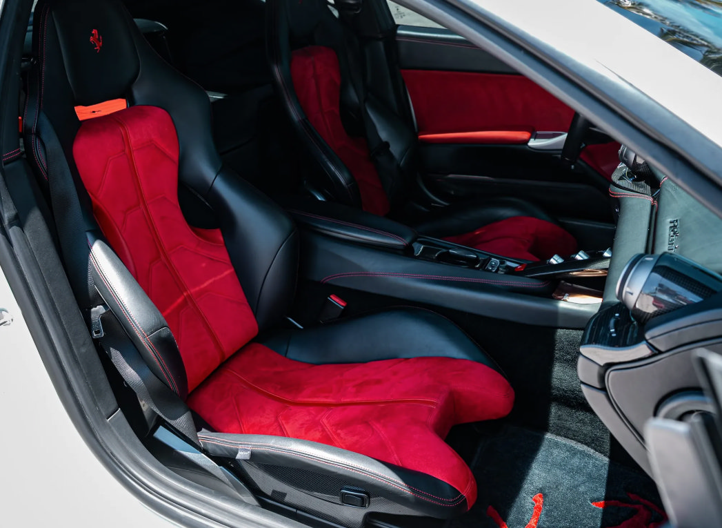 Used 2014 Ferrari F12 Berlinetta RWD image 5
