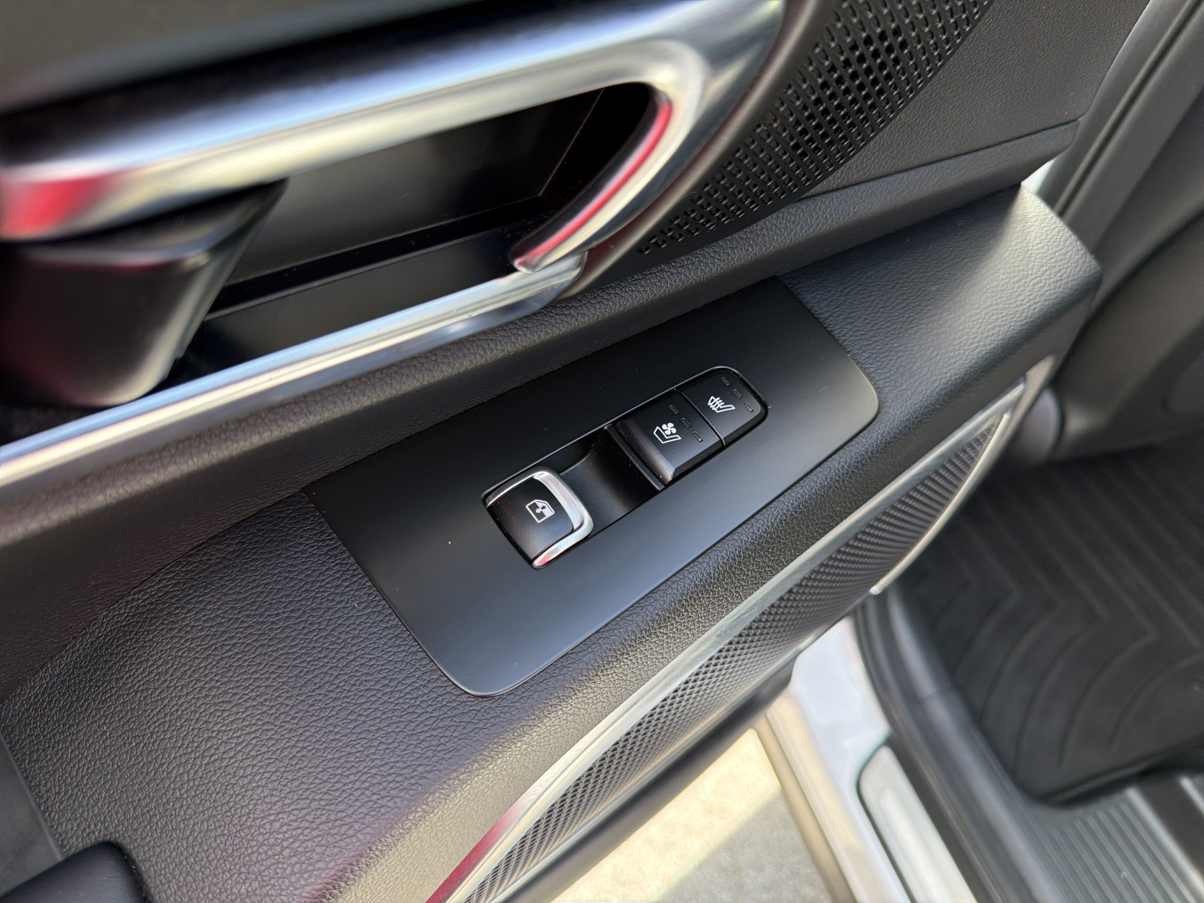 Used 2020 Kia Telluride SX w/ SX Prestige Package AWD/4WD image 48