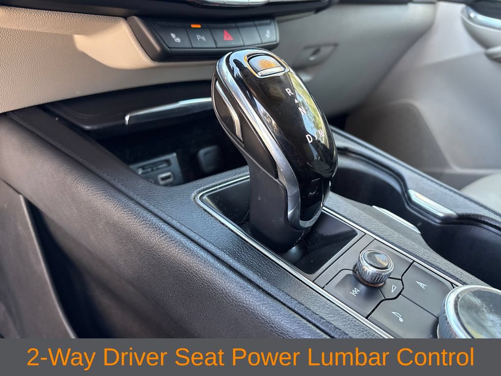 Used 2020 Cadillac XT4 Premium Luxury w/ Cold Weather Package FWD image 20