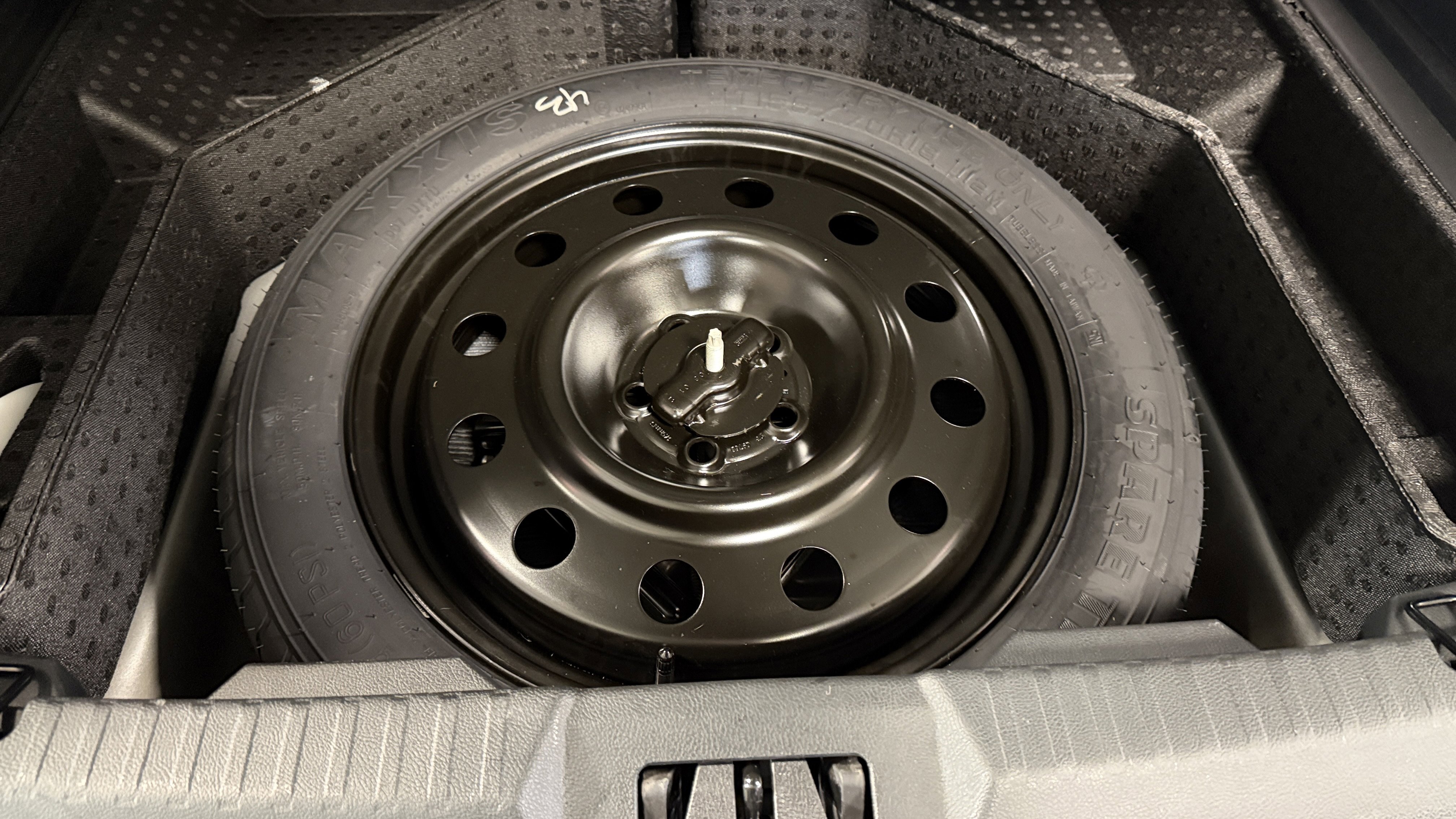 Used 2024 Ford Edge ST w/ Equipment Group 401A image 32