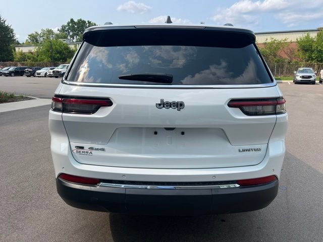 Used 2023 Jeep Grand Cherokee L Limited AWD/4WD image 6