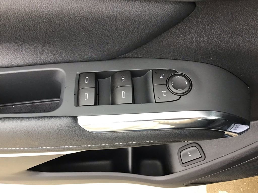 New 2026 Chevrolet Traverse LT image 31