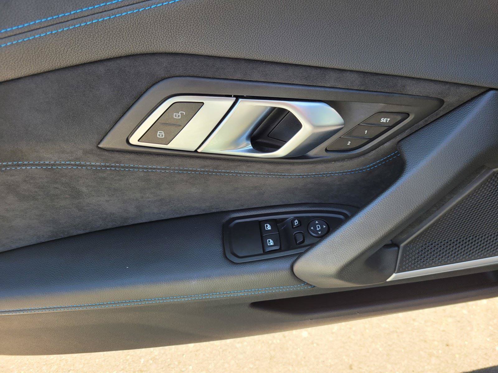 Used 2020 BMW Z4 M40i w/ Premium Package RWD image 21