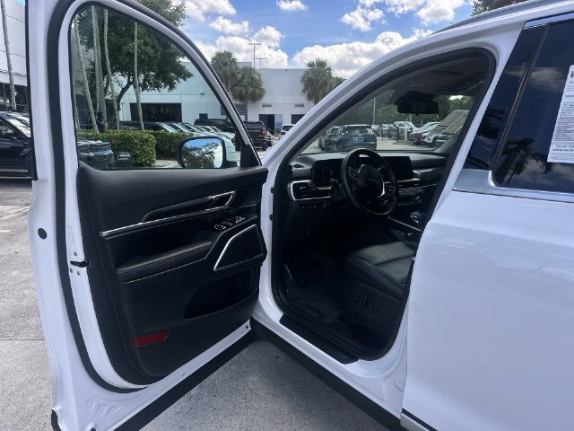 Used 2023 Kia Telluride S AWD/4WD image 22