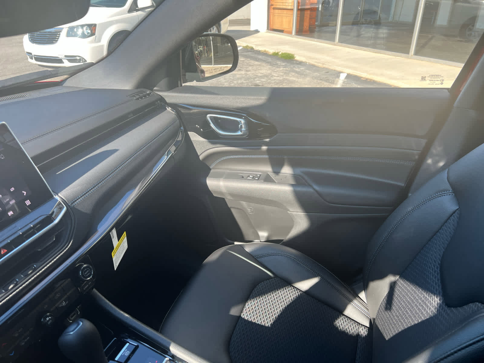 New 2026 Jeep Compass Altitude image 31