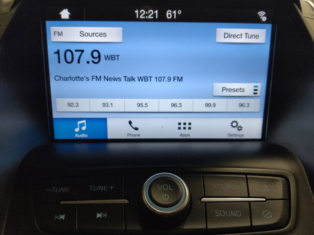 Used 2019 Ford Escape SE FWD image 25