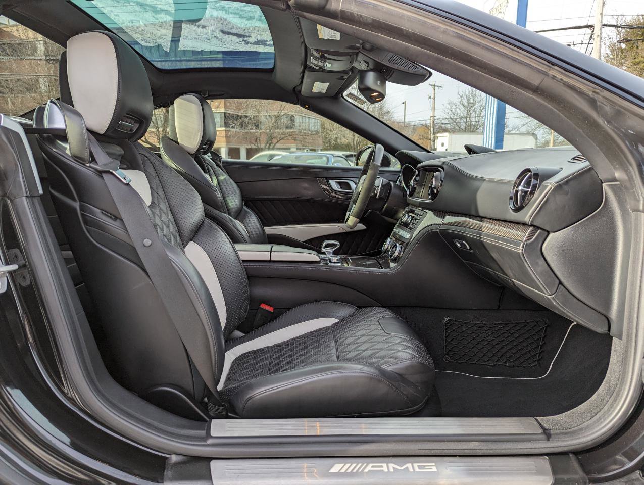 Used 2016 Mercedes-Benz SL 63 AMG image 37