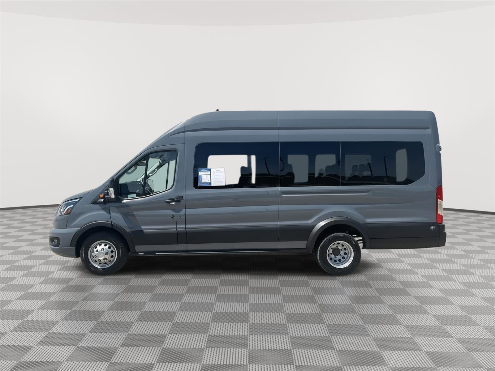 Used 2023 Ford Transit 350 XLT AWD/4WD image 8