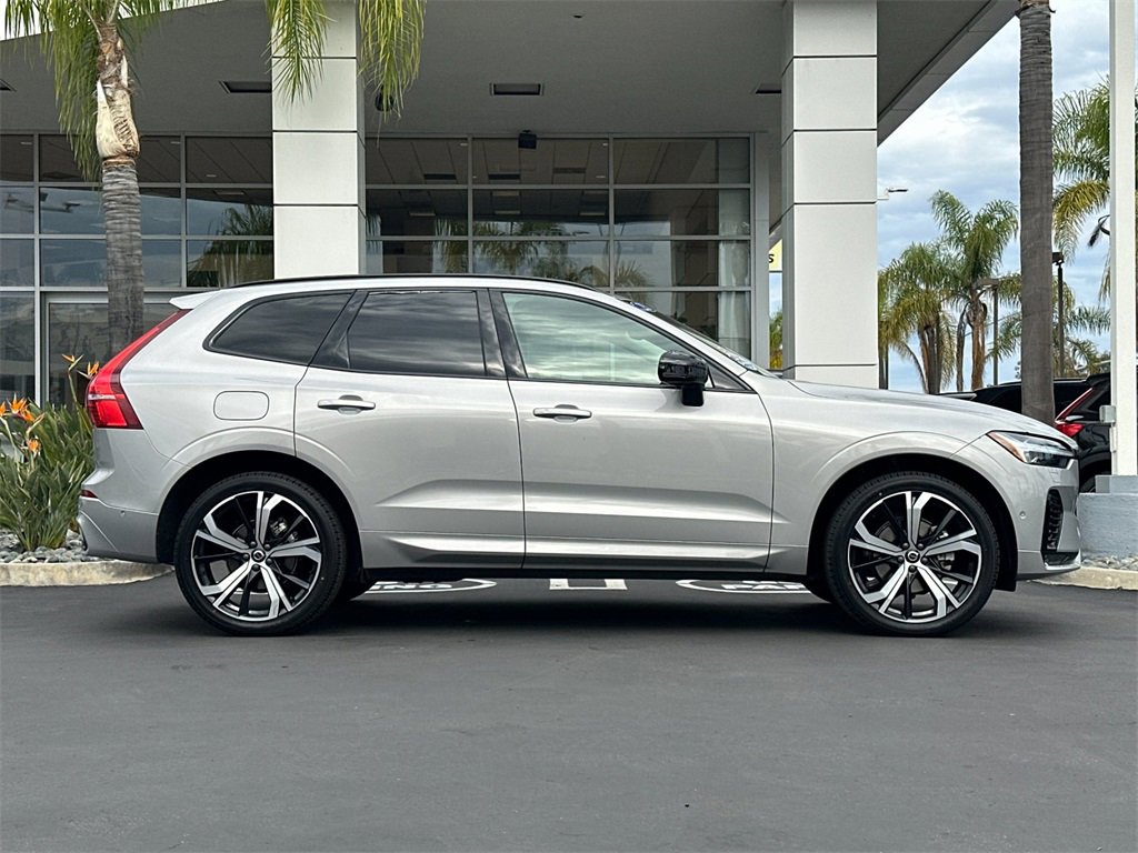 Certified 2023 Volvo XC60 B5 Ultimate image 6