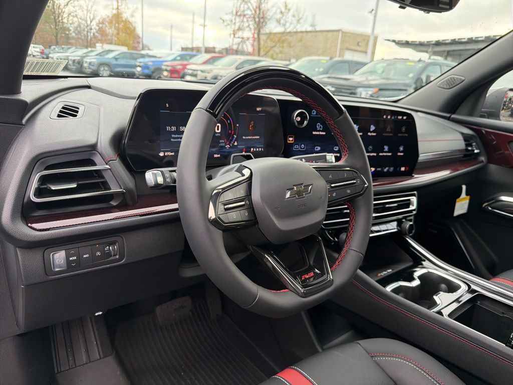 New 2026 Chevrolet Traverse RS w/ LPO, Floor Liner Package image 5