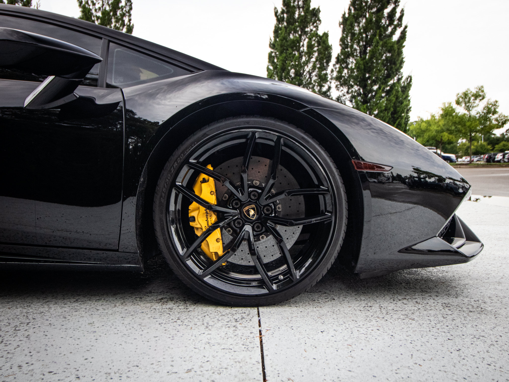 Used 2015 Lamborghini Huracan LP 610-4 AWD/4WD image 13