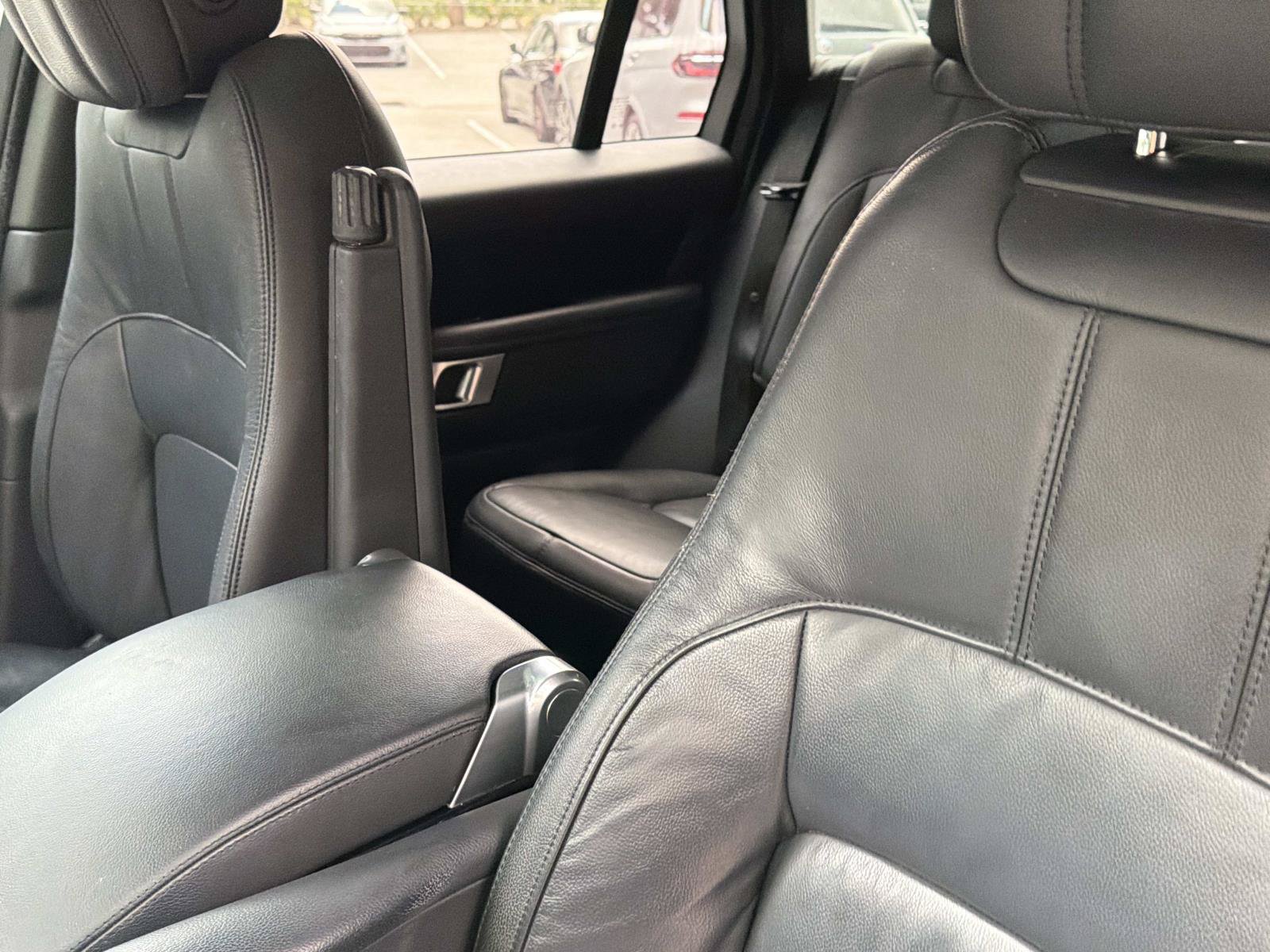 Used 2021 Land Rover Range Rover AWD/4WD image 20