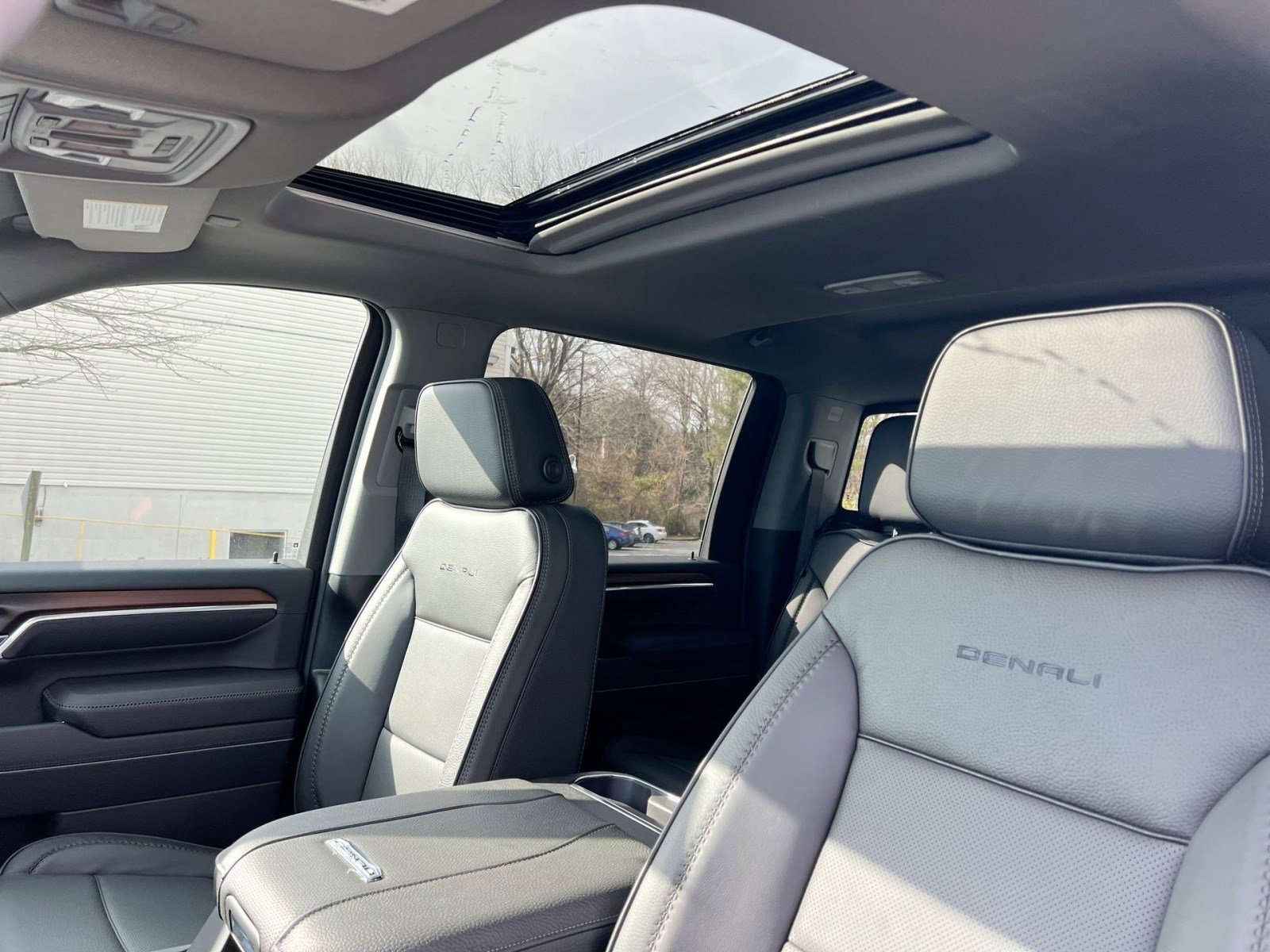 New 2026 GMC Sierra 2500 Denali w/ Denali Reserve Package image 20