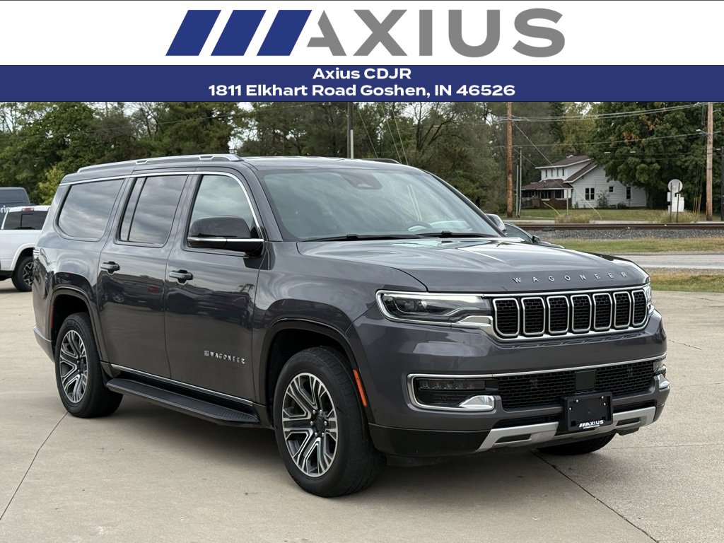 Used 2024 Jeep Wagoneer L Series II w/ Flexible Seating Group image 1
