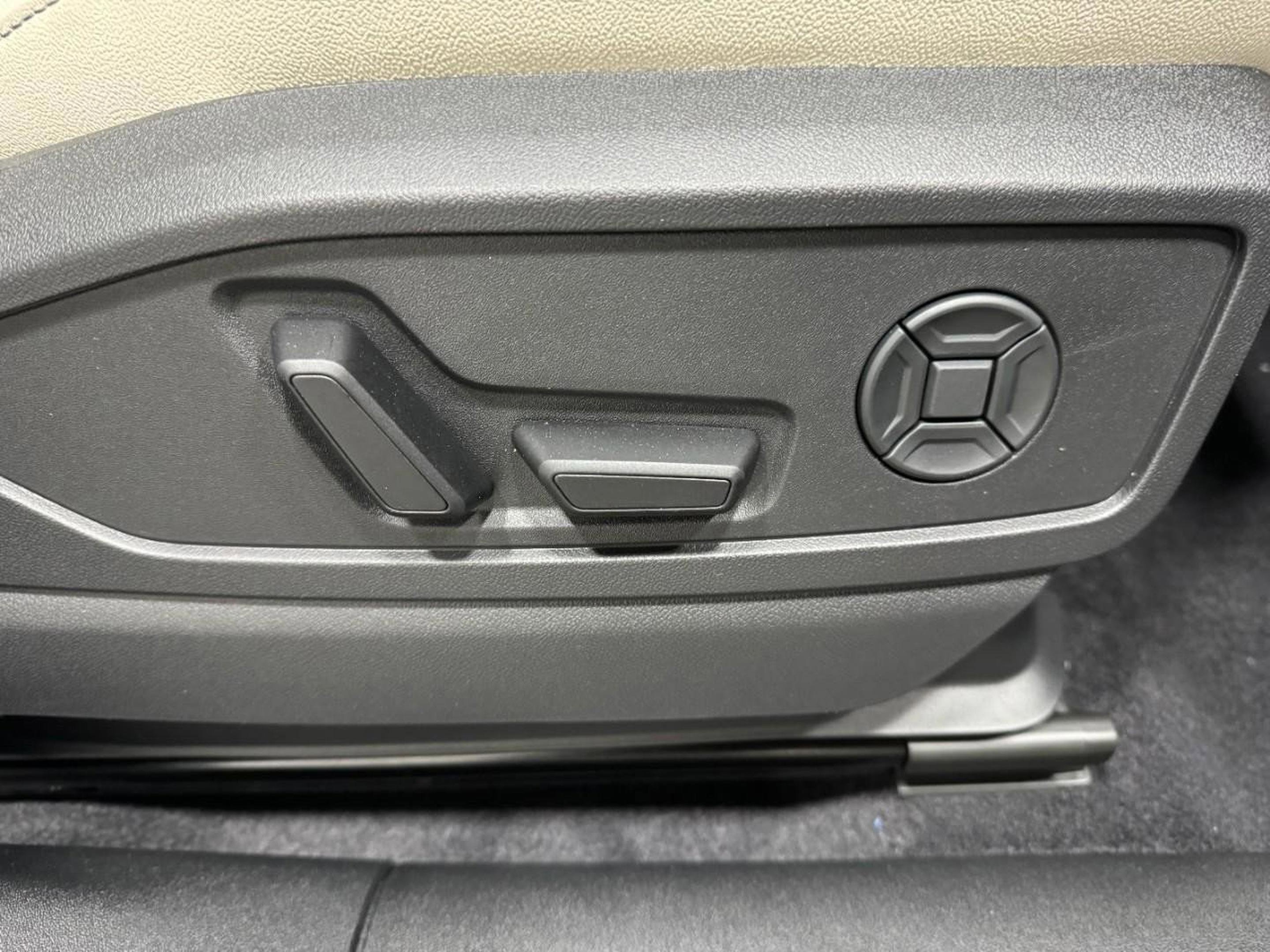 New 2025 Audi Q5 Premium Plus image 20