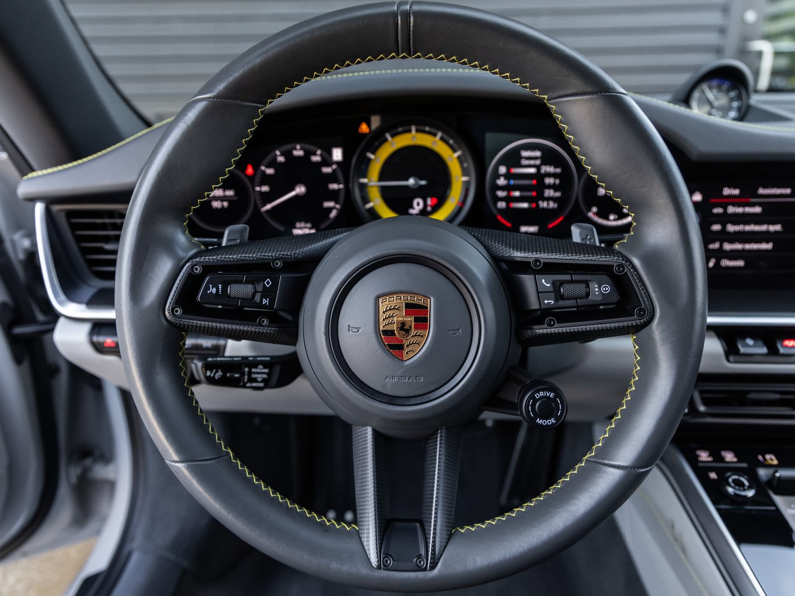 Certified 2022 Porsche 911 Targa 4S AWD/4WD image 34